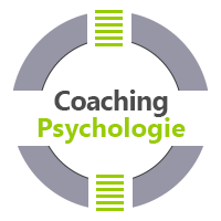 Coaching Aschaffenburg - das Bild besteht aus einem weiÃŸen und grauen Kreis, der graue Kreis wird horizontal durch einen weiÃŸen Balken durchbrochen. In diesem Symbol steht der Text Coaching Psychologie